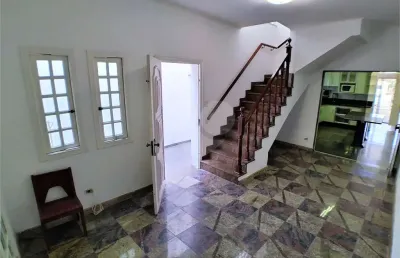 Casa com 3 quartos à venda na Rua dos Maracujás, --, Vila Mazzei, São Paulo