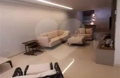 Casa com 3 quartos à venda na Rua Santo Antônio, --, Vila Galvão, Guarulhos
