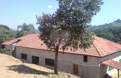 Fazenda à venda na Das Lavras, --, Pirucaia, Mairiporã