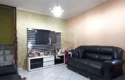 Casa com 3 quartos à venda na Brejinho, --, Jardim Cumbica, Guarulhos