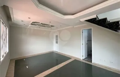 Casa com 3 quartos à venda na Rua Campinas, --, Vila Rosália, Guarulhos