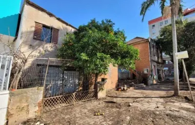 Terreno à venda na Rua Padre Diogo Feijó, Navegantes, Porto Alegre