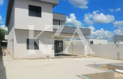 Sobrado à venda no condomínio helvétia park em indaiatuba