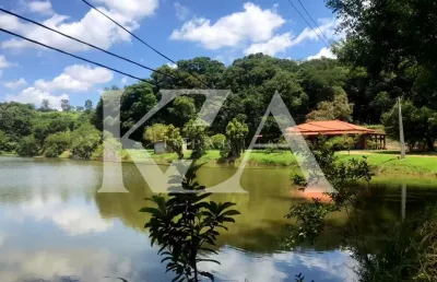 Chácara à beira do lago à venda no caxambu em jundiaí