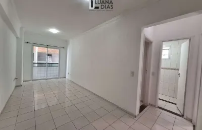 Apartamento para locação na ocian - 2 dormitórios, sacada e lazer.