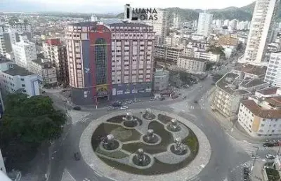 Apartamento à venda com 4 dormitórios, sendo 3 suites.