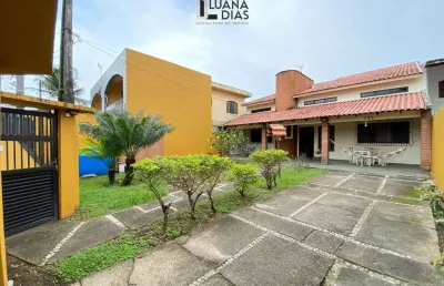 Casa isolada a venda na mirim- 4 dormitórios, sendo 2 suítes.