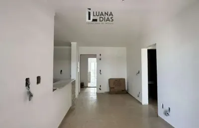 Apartamento a venda no canto do forte - 2 dormitórios.