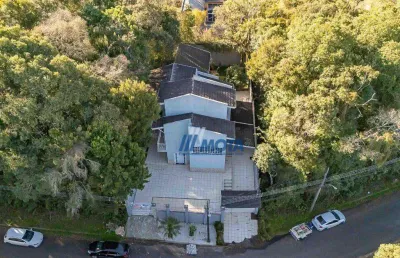 Casa em santa felicidade, 4 quartos em rua sem saída