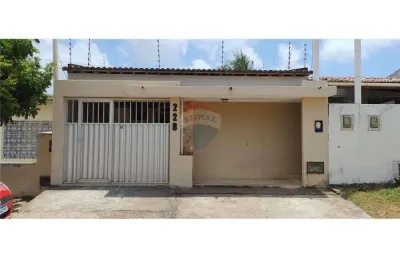 Casa à venda - bairro pajuçara com 3 quartos, 1 suíte - 122 m² - ótimo preço