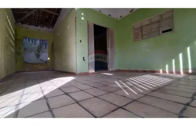 Oportunidade única casa a venda para reforma em excelente localização!