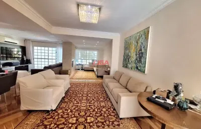Casa a venda em condomínio fechado no jardim prudência, com 4 quartos, 5 vagas - pronta para morar