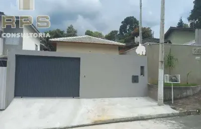 Casa térrea à venda no jardim paulista em atibaia, 3 quartos  sendo 1 suíte, 3 banheiros, 300m² de terreno, quintal excelente para área de lazer!