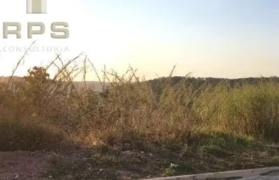 Terreno à venda no bairro jardim paulista em atibaia, possibilidade de fazer 2 casas no mesmo lote, à 3 minutos da alameda lucas, vista privilegiada!