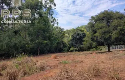 Terreno a venda no condomínio horto ivan, 4320m² com topografia excelente e ótimo aproveitamento para construir sua chácara ou casa de campo!