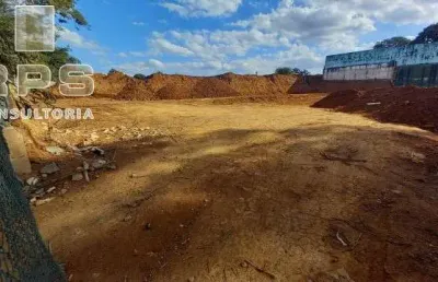 Terreno com excelente topografia no bairro vila santista em atibaia, região residencial e ao lado do centro de atibaia, todas as facilidades pertinho!