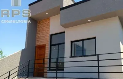 Casa térrea a venda no bairro bella atibaia , com 3 quartos sendo 1 suíte, piscina, churrasqueira e quintal, com 100m² de construção, 184m² de terreno
