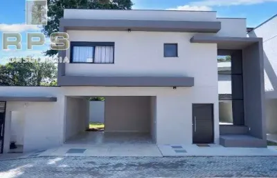 Casa em condominio lançamento com 03 suites , sala , cozinha , área gourmet , 02 vagas de garagem , condominio com quadra de beach tenis, areas kids