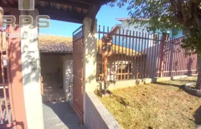 Casa térrea à venda no jardim maristela em atibaia, 3 quartos  sendo 1 suíte, cozinha planejada, quintal com jardim, churrasqueira, vista panoramica!
