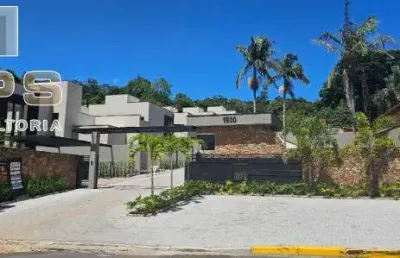 Casa de condomínio à venda vila santista atibaia ,casa em condominio reserva juca peçanha , com 03 suite . no térreo : sala de estar e sala de jantar
