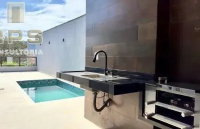 Casa no jardim do lago , 03 suites , cozinha integrada ,área gourmet com churrasqueira e piscina aquecida, 04 vagas de garagem , energia fotovoltaica