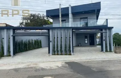 Casa lindíssima na vila petropolis em atibaia , 03 suites , moveis planejados , área gourmet completa , garagem , iluminação , energia solar