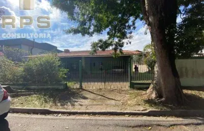Casa na vila petrópolis, com a/c : 250 m² , imóvel com 03 dormitórios sendo 01 suíte, sala estar com lareira ,sala jantar,  cozinha, lavabo