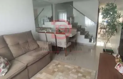Sobrado condominio 2 suites e 2 vagas de garagem - 110m2 - otima localizacao - vila re