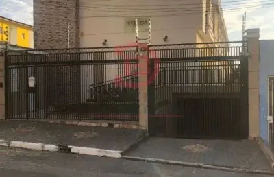Sobrado em condominio com 2 quartos , 2 suites e 2 vagas de garagem a venda, vila re