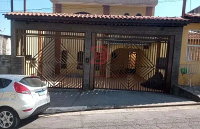 Lindo sobrado com 3 dormitorios sendo 2 suites e 1 closet  , 3 vagas de garagem , area gourmet  , no burgo paulista