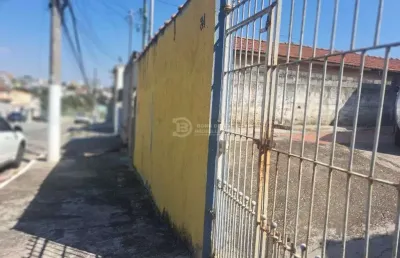 Casa padrao a venda na vila re em sao paulo - 3 dormitorios, 3 cozinhas, 6 garagens!