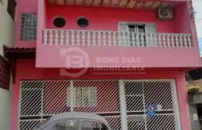 Sobrado a venda - 2 moradias - 2 vagas garagem - vila re