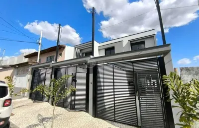 Sobrado de luxo na vila granada - 3 suites, 3 vagas, quintal