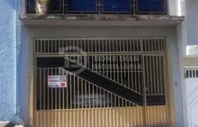 Sobrado a venda - 3 quartos (1suite) e 2 vagas de garagem - vila granada