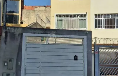 Sobrado a venda na vila re, sao paulo. 3 suites e churrasqueira!