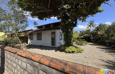 Casa com 4 quartos à venda na Rua Anita Garibaldi, Centro, São Francisco do Sul