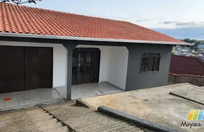Casa residencial no bairro acarai em são francisco do sul.