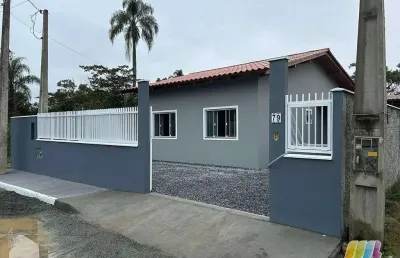 Casa a venda na praia do ubatuba, em são francisco do sul,sc