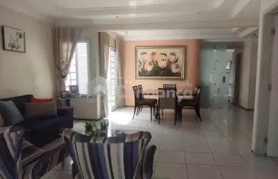 Casa com 4 quartos à venda na Rua Capitão Israel Pinheiro, 5, São Gerardo, Fortaleza