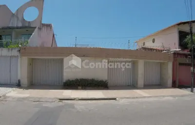 Casa com 4 quartos à venda na Rua Dom José Lourenço, 1079, Parquelândia, Fortaleza