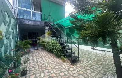 Casa com 4 quartos à venda na Rua Dom Manuel de Medeiros, 2330, Parquelândia, Fortaleza