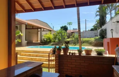 Casa em condomínio fechado com 2 quartos à venda na rua joaquim pinto de andrade, 146, jardim botânico, jaguariúna, 191 m2 por r$ 920.000