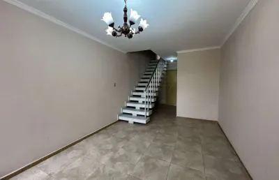 Sobrado com 2 quartos e edicula para vender na vila carrão