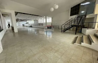 Barracão / Galpão / Depósito à venda na Rua Prefeito Sandoval Cavalcante de Albuquerque, 526, Candelária, Natal