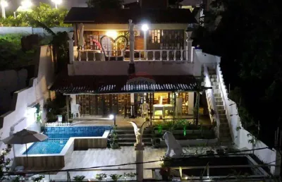 Casa duplex para locação em ponta negra com vista para mar!!!