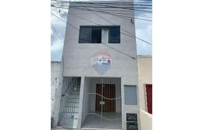 Excelente oportunidade: duplex versátil no bairro comercial privilegiado - alecrim