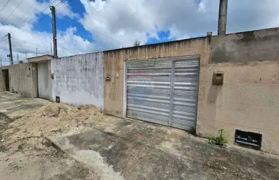 Casa com 2 quartos com suíte e jardim em nova esperança - parnamirim