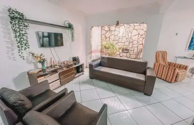 Casa com 5 quartos à venda no Lagoa Nova, Natal 