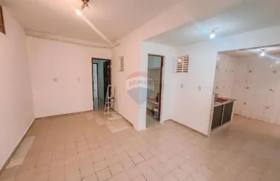 Apartamento com 2 quartos para alugar no Capim Macio, Natal 