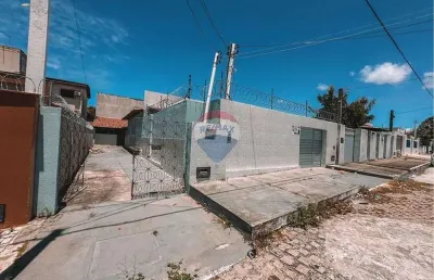 Casa com 4 quartos para alugar no Ponta Negra, Natal 
